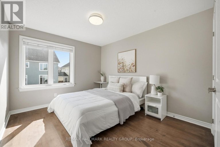 29559299/570-baie-des-castors-street/camelot/ottawa/ontario/K4A0Y7_17