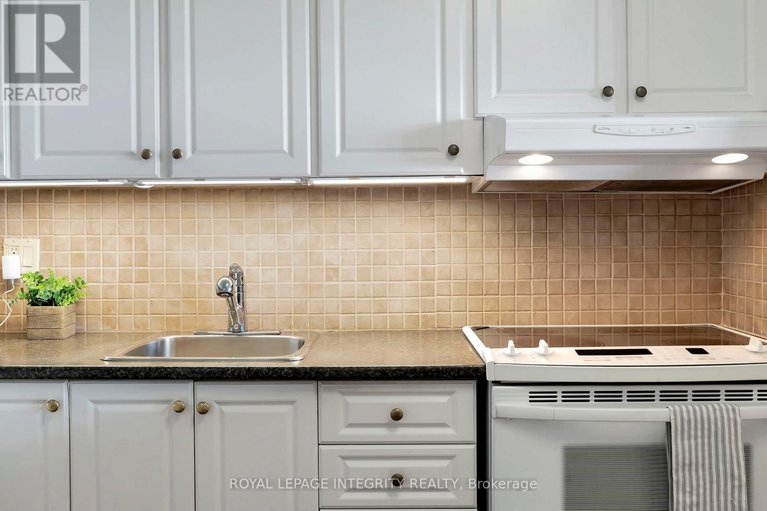 29061691/504-20-chesterton-drive/rideau-shore/ottawa/ontario/K2E6Z7_15