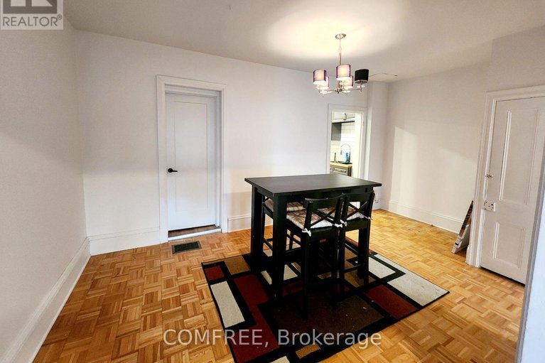 28963681/274-bell-street-s/west-centre-town/ottawa/ontario/K1S4J8_30