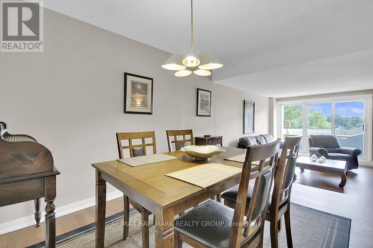 28706061/705-1081-ambleside-drive/woodroffe/ottawa/ontario/K2B8C8_11