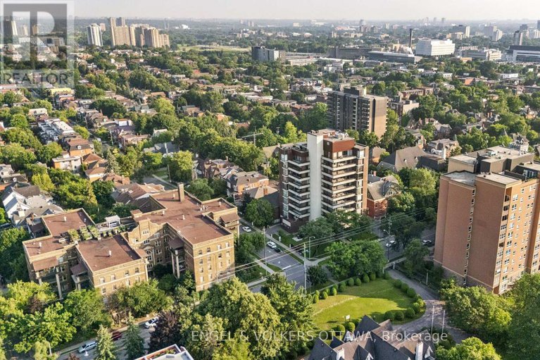 28811809/8a-400-laurier-avenue-e/sandy-hill/ottawa/ontario/K1N8Y2_50