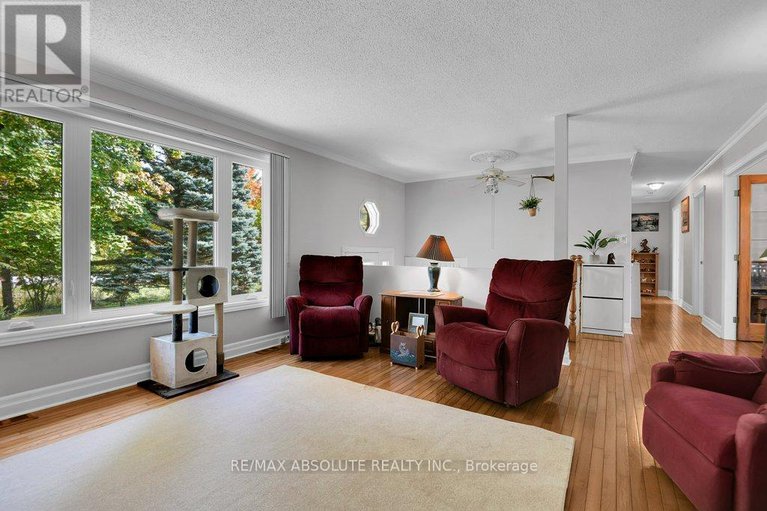 28915902/684-county-44-road/north-grenville-twp-kemptville-south/north-grenville/ontario/K0G1J0_8