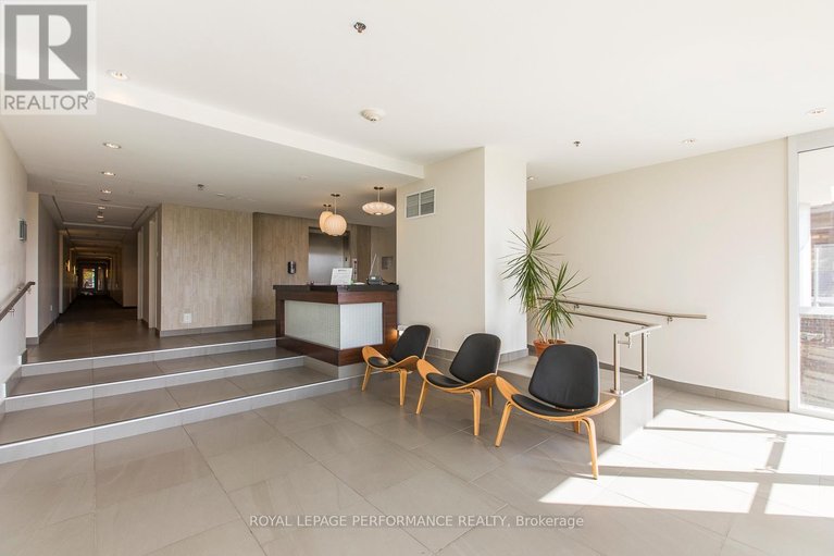 29461284/104-300a-lett-street/west-centre-town/ottawa/ontario/K1R0A8_42