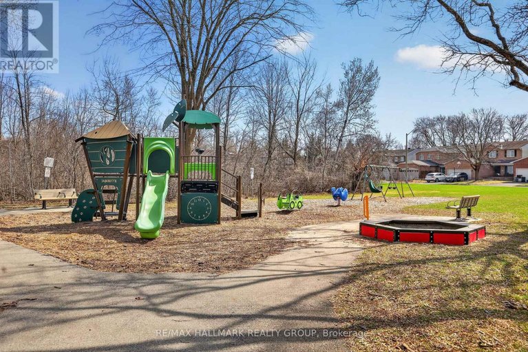 29649861/79-dossetter-way/hunt-club-park/ottawa/ontario/K1G4S7_38