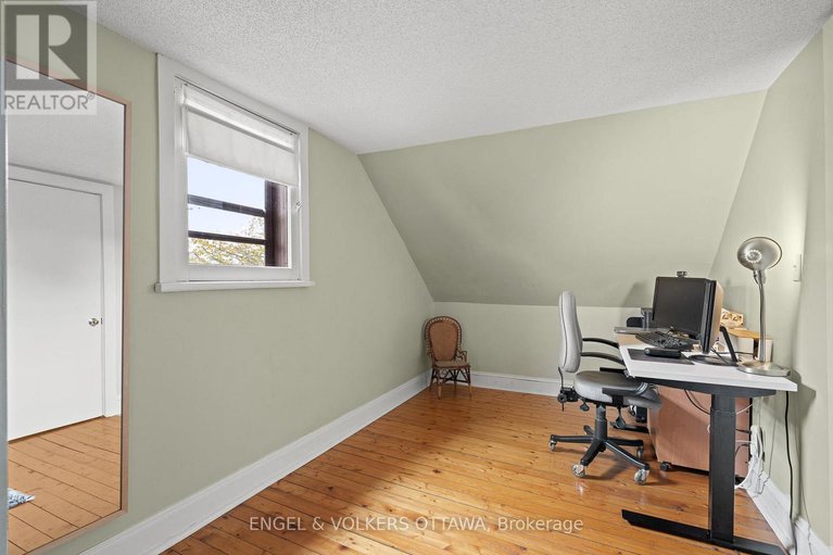 28288028/674-melbourne-avenue/laurentianview/ottawa/ontario/K2A1X5_36