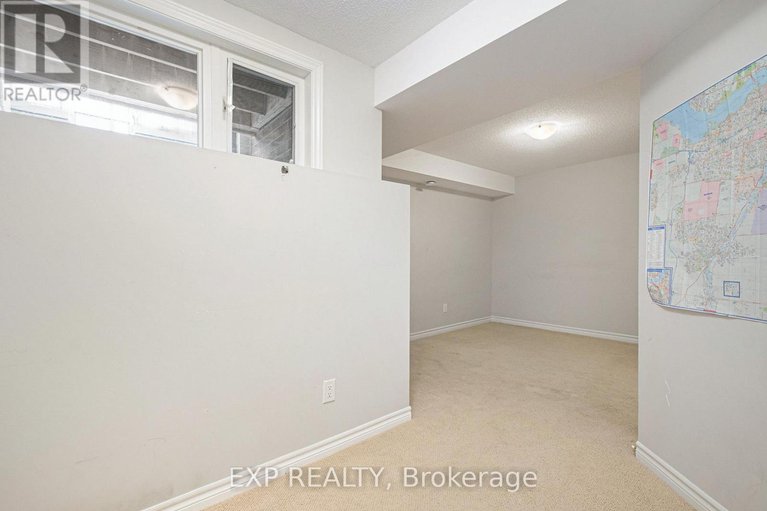 28570679/274-pembina-private/riverside-southgloucester-glen/ottawa/ontario/K4M0G7_24