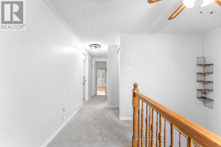 28798161/59-shearer-crescent/katimavik/ottawa/ontario/K2L3N3_24