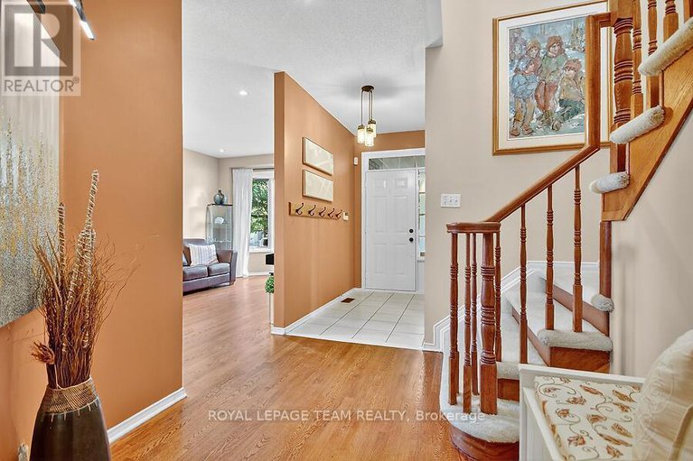 28929559/22-birchfield-avenue/emerald-meadowstrailwest/ottawa/ontario/K2M2N5_5