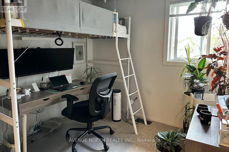 29033827/1414-foxwell-street/pineview/ottawa/ontario/K1B5J4_17