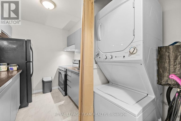 29603328/214-270-brittany-drive/viscount-alexander-park/ottawa/ontario/K1K4M3_12