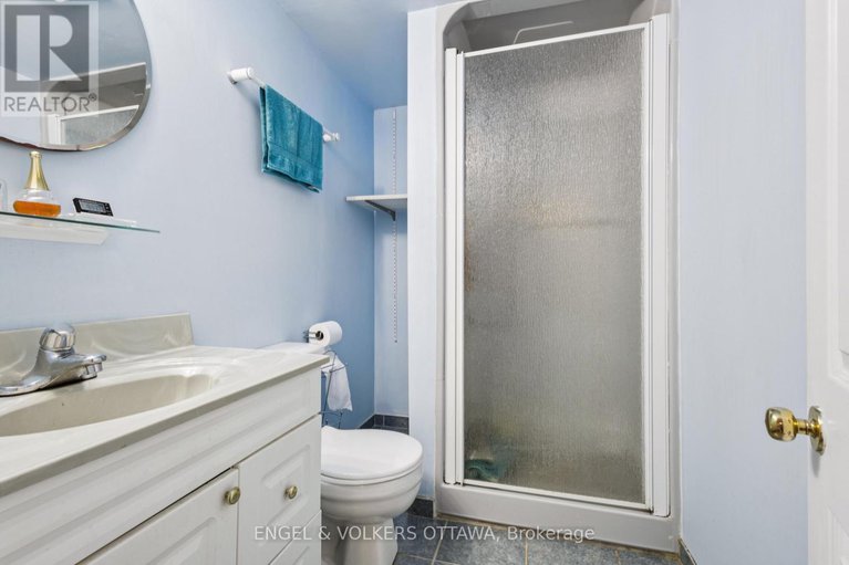 28798692/2213-noblewood-way/orleans-village/ottawa/ontario/K1W1E7_40