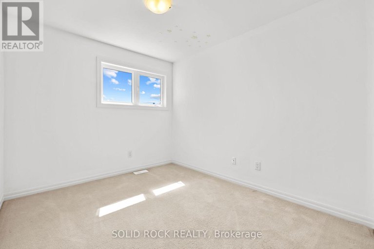 29306757/153-hawkshaw-crescent-e/cedargrovefraserdale/ottawa/ontario/K2J5P8_17