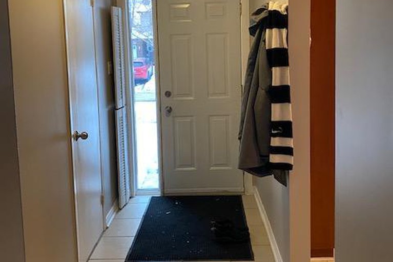 29241768/11-1342-cedarcroft-crescent/pineview/ottawa/ontario/K1B5C8_2