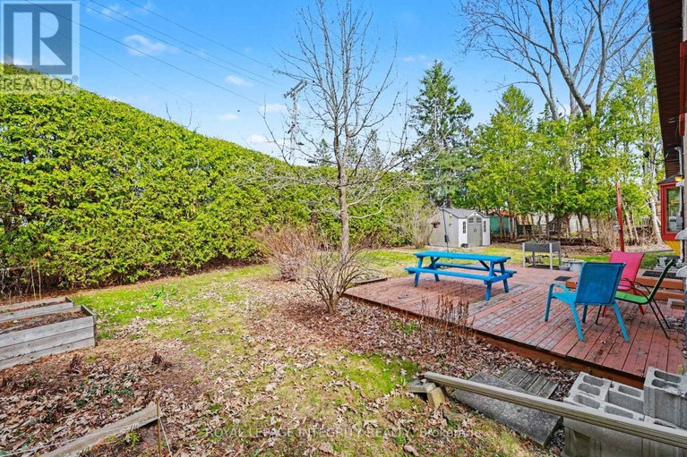 29653716/1199-stanton-road/queensway-terrace-southridgeview/ottawa/ontario/K2C3C9_23