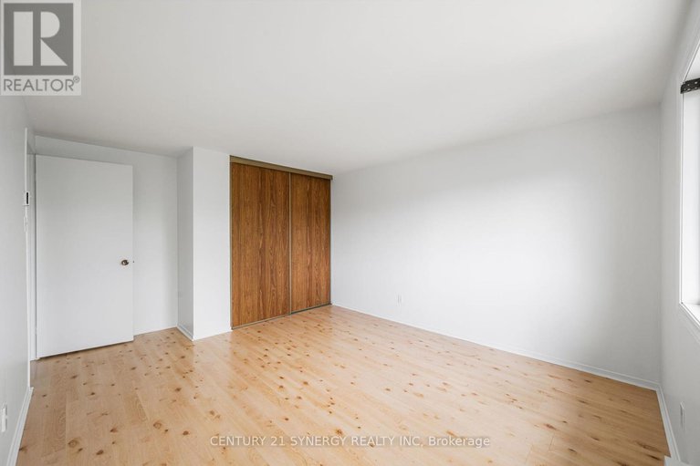 28496770/113-renova-private/riverview-park/ottawa/ontario/K1G4C7_25