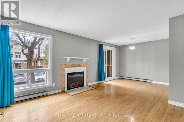 28918769/1-460-fenerty-court/katimavik/ottawa/ontario/K2L3A9_4