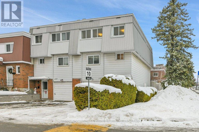 29219484/199-birch-hill-private/carson-meadows/ottawa/ontario/K1K3Y5_3