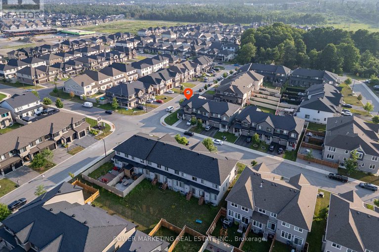 28620321/74-finsbury-avenue/stittsville-south/ottawa/ontario/K2S2N8_31