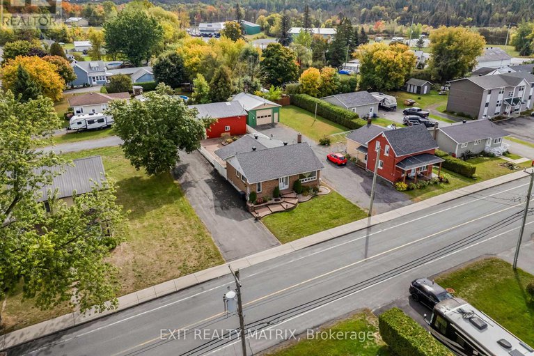 28923797/323-longueuil-street/lorignal/champlain/ontario/K0B1K0_28