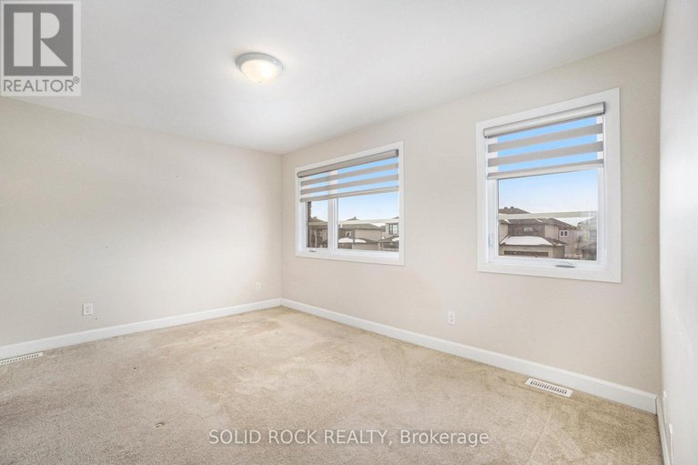 29161778/524-lucent-street/village-of-russell/russell/ontario/K4R0G3_20