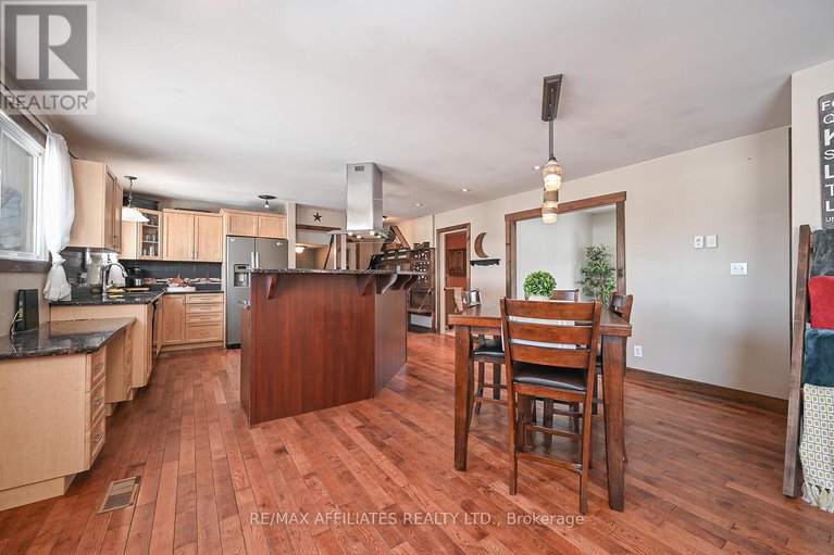 28055084/178-best-road/drummondnorth-elmsley-north-elmsley-twp/drummondnorth-elmsley/ontario/K7A4S4_12