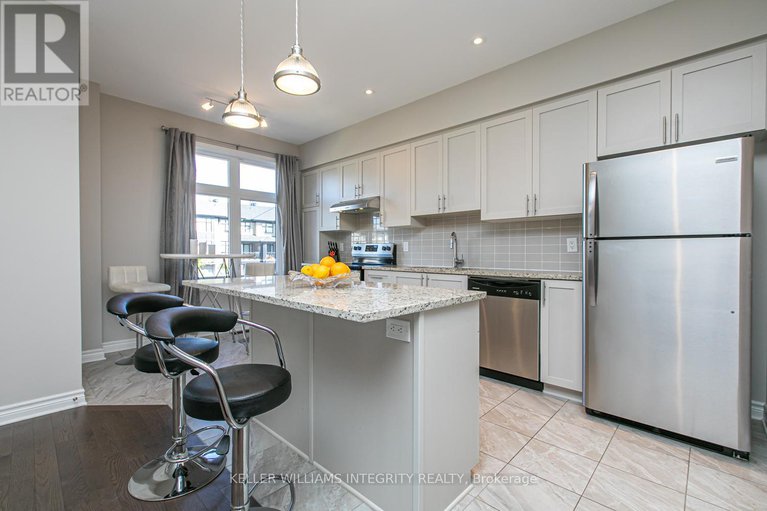 28382312/204-baltic-private/riverside-southgloucester-glen/ottawa/ontario/K4M0E2_20