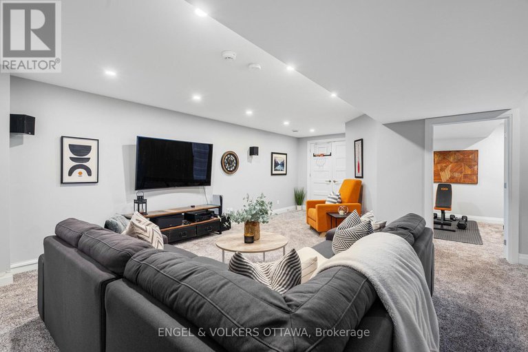 29270052/327-duncairn-avenue/westborohampton-park/ottawa/ontario/K1Z7H1_30