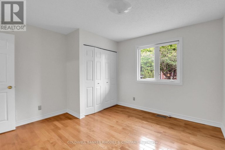 28395342/62-beechfern-drive/stittsville-central/ottawa/ontario/K2S1E3_25