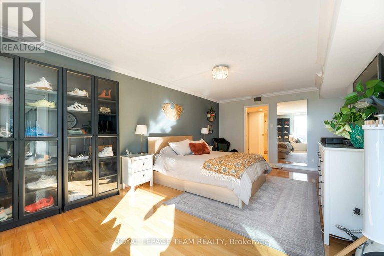 29060731/1806-160-george-street/lower-townbyward-market/ottawa/ontario/K1N9M2_20