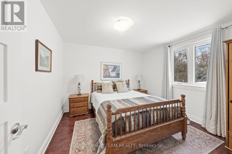 29404237/28-maplehill-way/manotick-village-manotick-estates/ottawa/ontario/K2C3H1_23