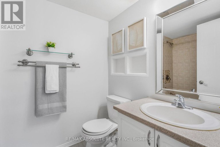 28883763/32-bonfield-private/avalon-east/ottawa/ontario/K4A5E4_21