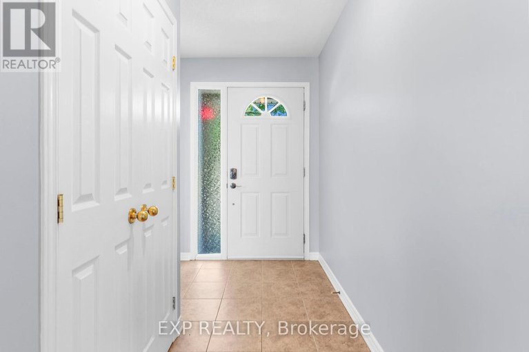 28579919/114-echowoods-avenue/stittsville-north/ottawa/ontario/K2S2E7_3