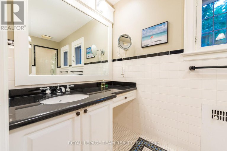 28870751/251-park-road/rockcliffe/ottawa/ontario/K1M0C9_24