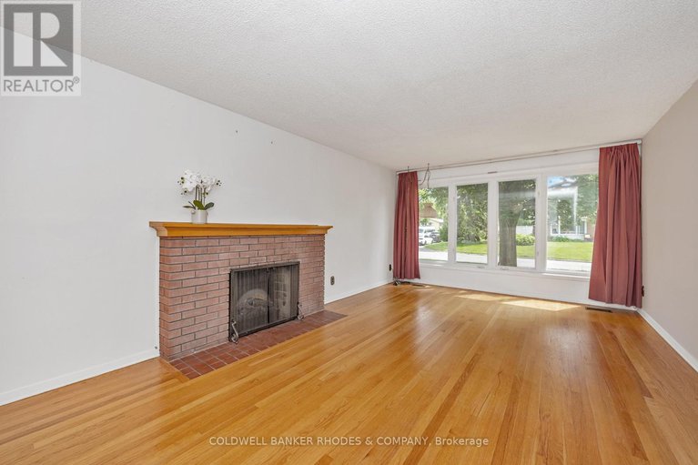 28479505/2687-basswood-crescent/riverside-park/ottawa/ontario/K1V8K2_8