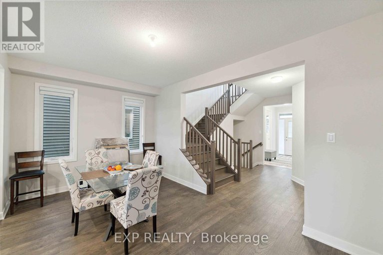 27724869/1053-showman-street-s/ottawa/ontario/K0A2Z0_8
