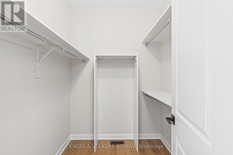 28326544/119-darleux-place/mahogany-community/ottawa/ontario/K4M0M7_17
