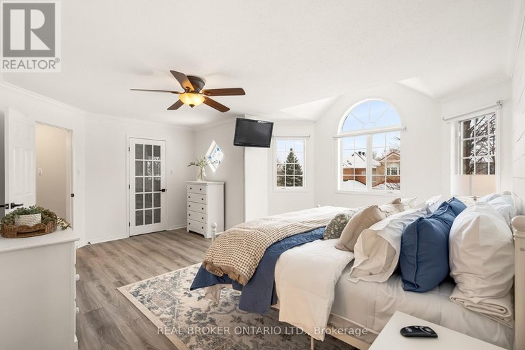 29518194/41-golders-green-lane/longfields/ottawa/ontario/K2J5G2_29