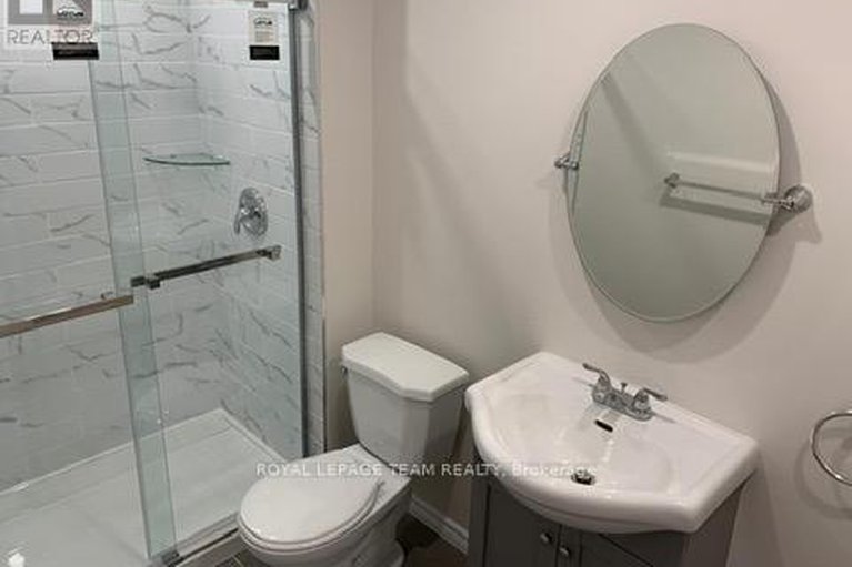 28826640/709-megrez-way-ottawa-e/half-moon-bay/ottawa/ontario/K2J6S9_17