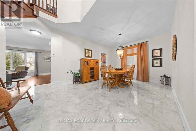 29604029/131-chancery-crescent/avalon-east/ottawa/ontario/K4A4N4_7