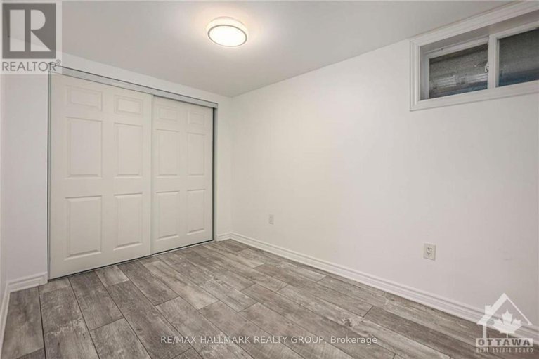 28603741/1680-fisher-avenue/borden-farmstewart-farmcarleton-heightsparkwood-hills/ottawa/ontario/K2C1X7_22