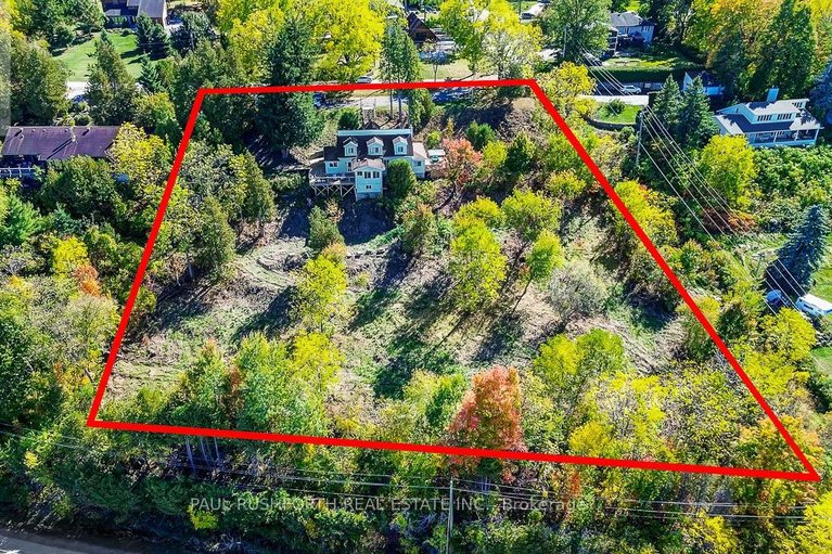 29613584/1565-lilac-lane/camelot/ottawa/ontario/K4C1C4_5