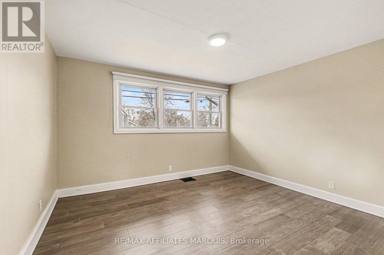 29648623/6036-perth-street/richmond/ottawa/ontario/K0A2Z0_11