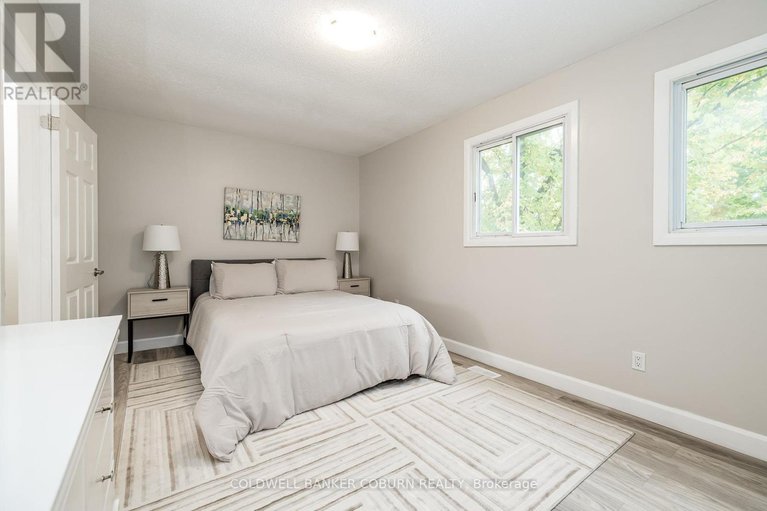28928186/82-3659-aladdin-lane/blossom-parkkemp-parkfindlay-creek/ottawa/ontario/K1T1V5_24