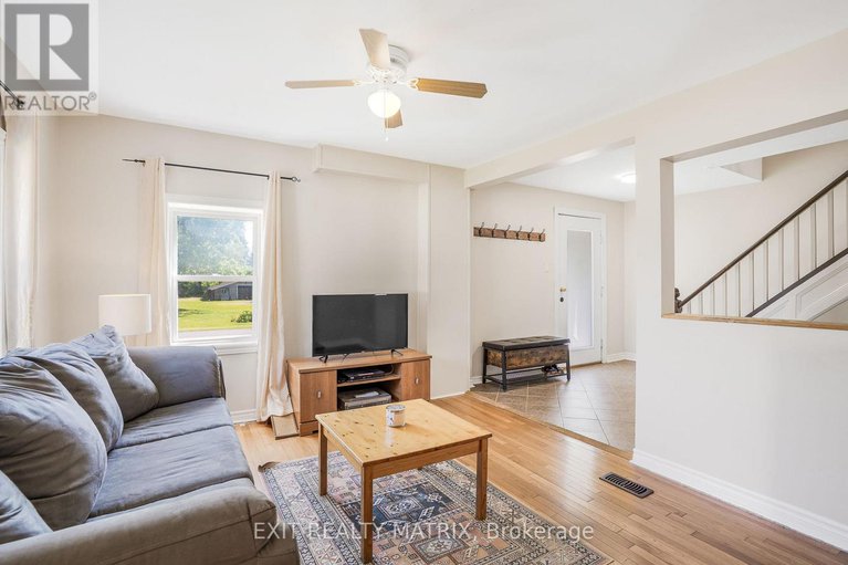 29071851/32-cockburn-street/north-stormont-finch-twp/north-stormont/ontario/K0C1G0_8