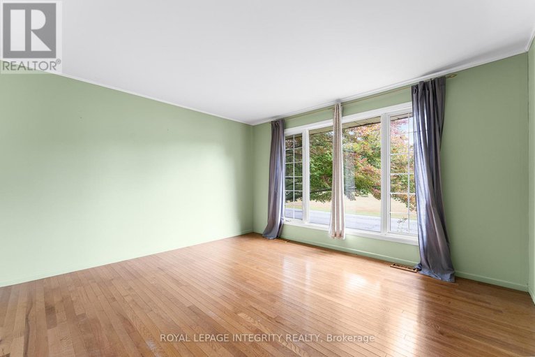 28928918/17-second-avenue/village-of-russell/russell/ontario/K4R1E2_4