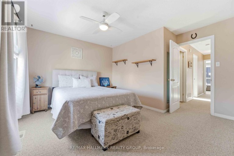 29392701/21-1660-locksley-lane/beaconwood/ottawa/ontario/K1J1B6_33