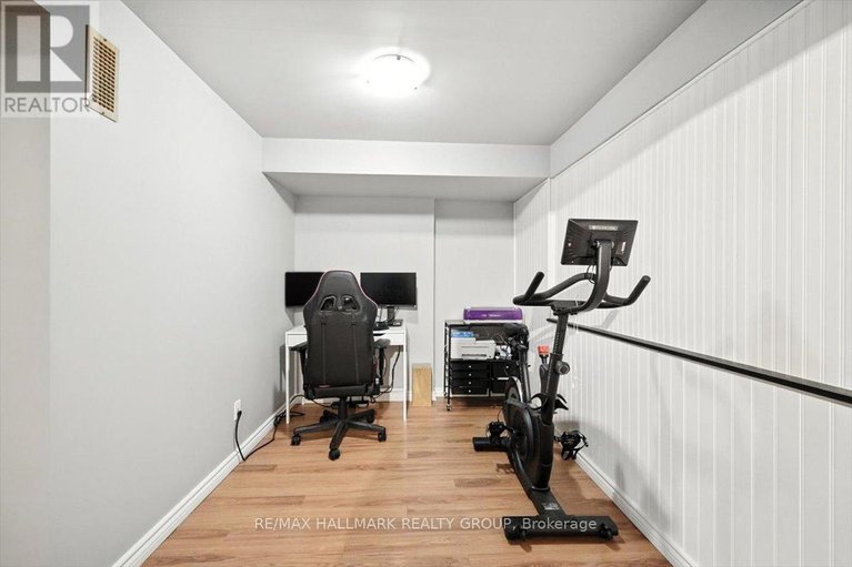 29031425/1026-fieldfair-way/notting-hillsummerside/ottawa/ontario/K4A0E2_33