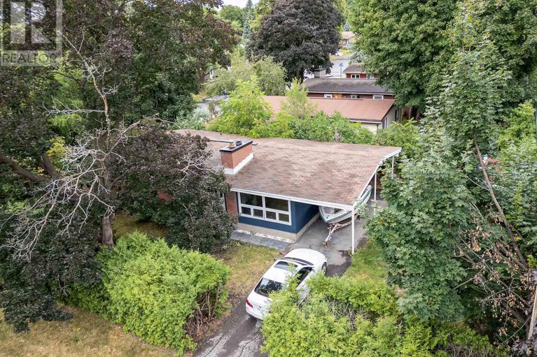 29272206/935-goren-avenue/elmvale-acresurbandale/ottawa/ontario/K1S1N4_21