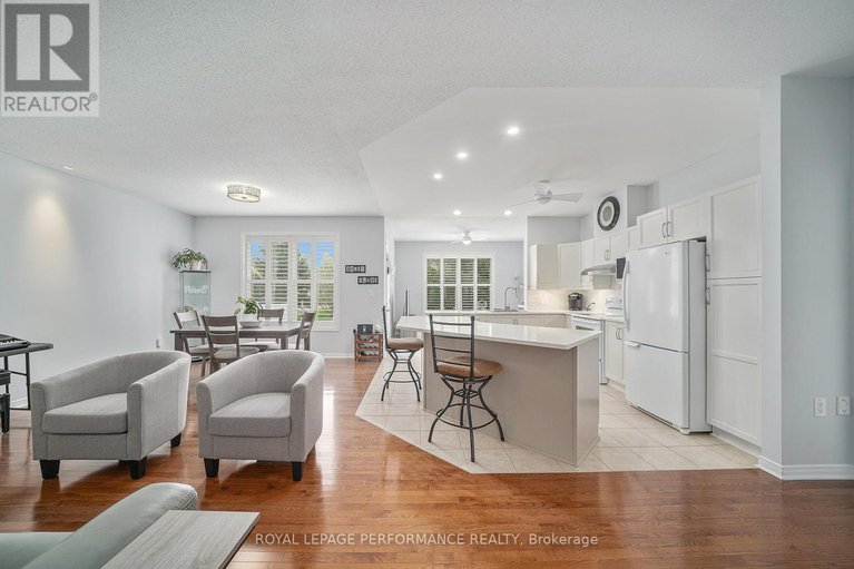 28479506/650-country-trail-private/carlsbad-springs/ottawa/ontario/K0A1K0_7