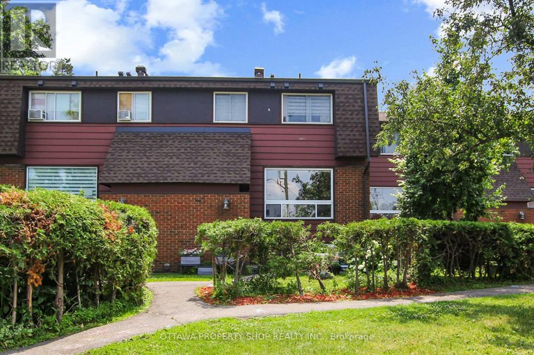 29305280/1f-banner-road/sheahan-estatestrend-village/ottawa/ontario/K2H8T3_3